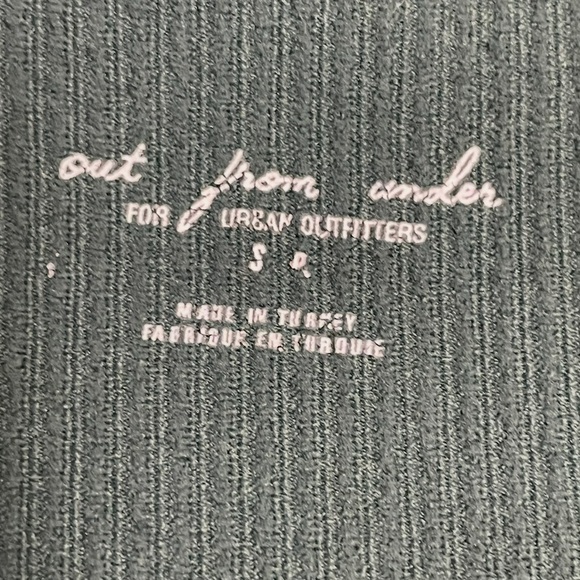 Urban Outfitters Out From Under Hailey Seamless Plunge Tank Top - Picture 6 of 7